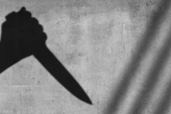 Uzaklaştırma kararı vardı… İzmir’de es...