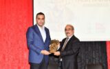Çiğli’de Fakir Baykurt Roman Yarışması ödülü... Çiğli’de Fakir Baykurt Roman Yarışması ödülü...